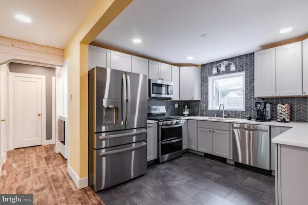 Easton, PA 18045,1230 WHITEHALL AVE