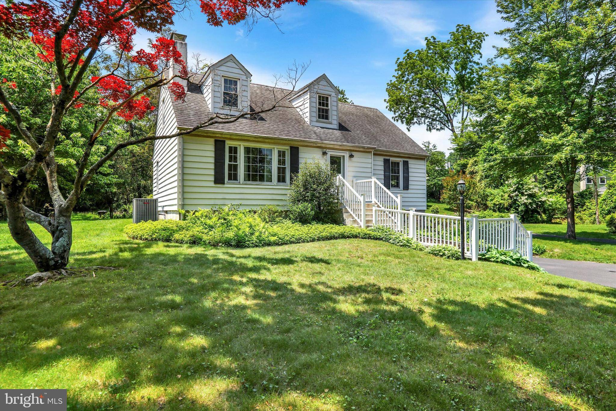 Yardley, PA 19067,231 TAYLORSVILLE RD