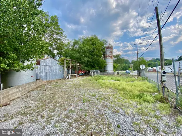 Petersburg, WV 26847,215 SEARS ST