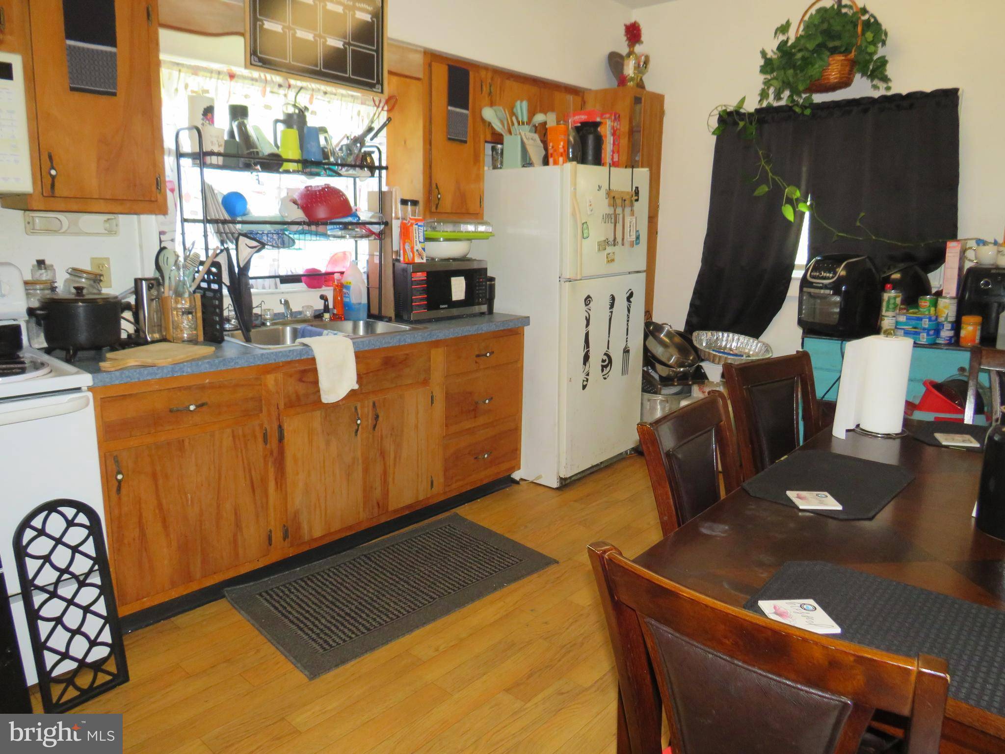 Crisfield, MD 21817,313 W MAIN ST