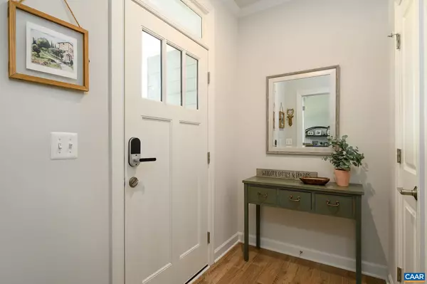 Charlottesville, VA 22911,3707 THICKET RUN PL