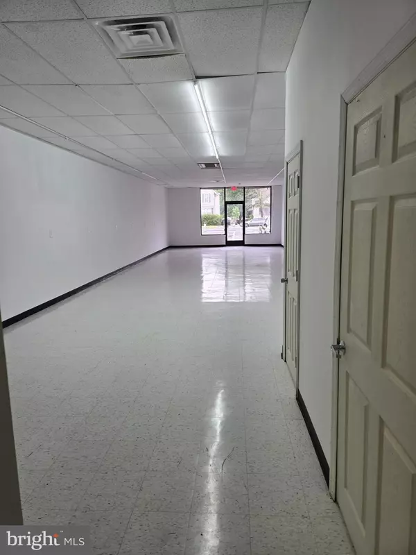 Woodbury, NJ 08096,830 N BROAD ST