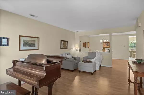 Mount Laurel, NJ 08054,36 KETTLEBROOK DR