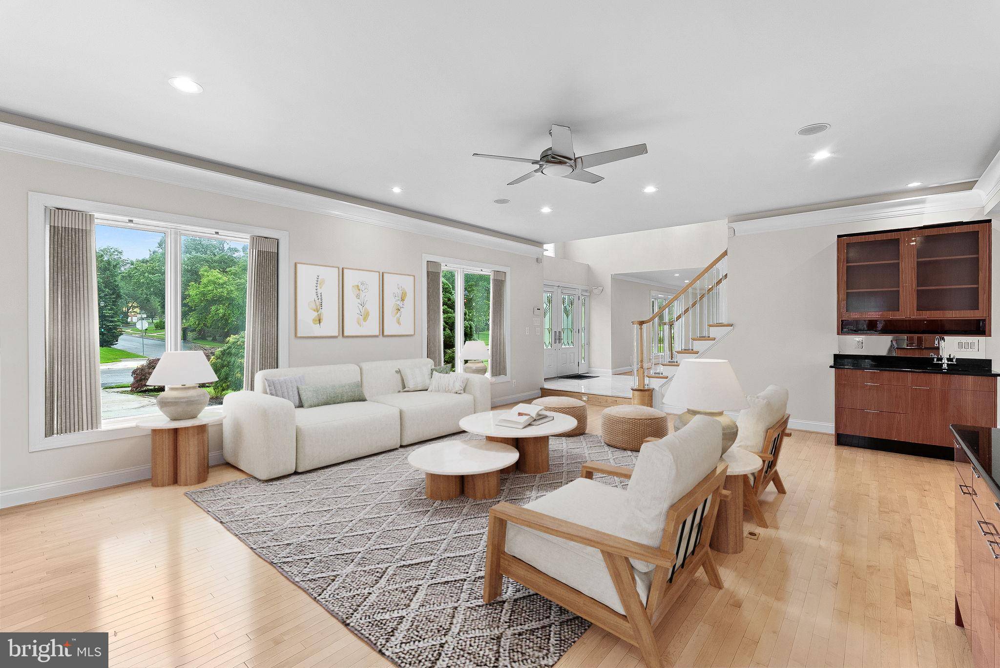 Annandale, VA 22003,4211 WYNNWOOD DR
