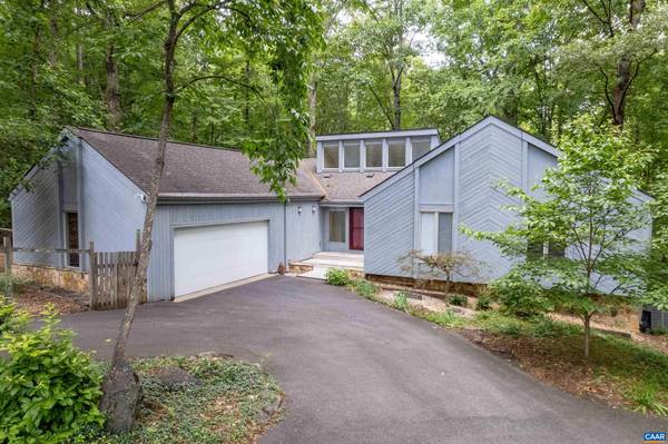 50 LYNNWOOD LN, Charlottesville, VA 22901