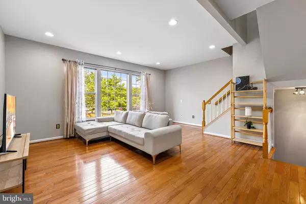 Herndon, VA 20171,13503 BANNACKER PL