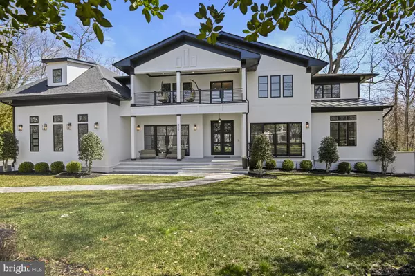 825 WHANN AVE, Mclean, VA 22101