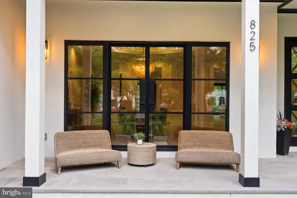 Mclean, VA 22101,825 WHANN AVE