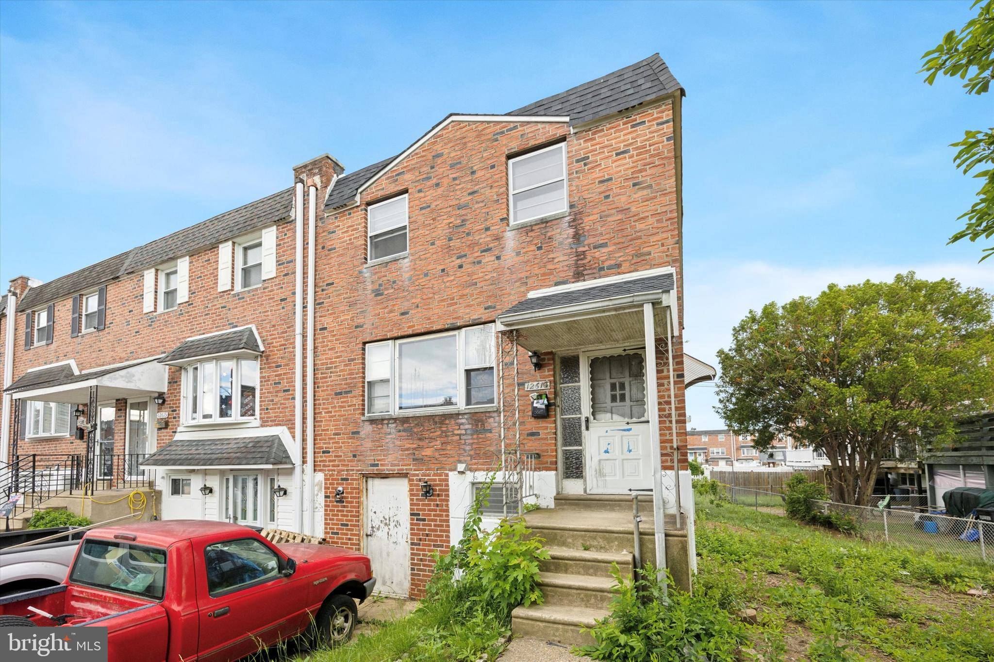 12613 CHILTON RD, Philadelphia, PA 19154