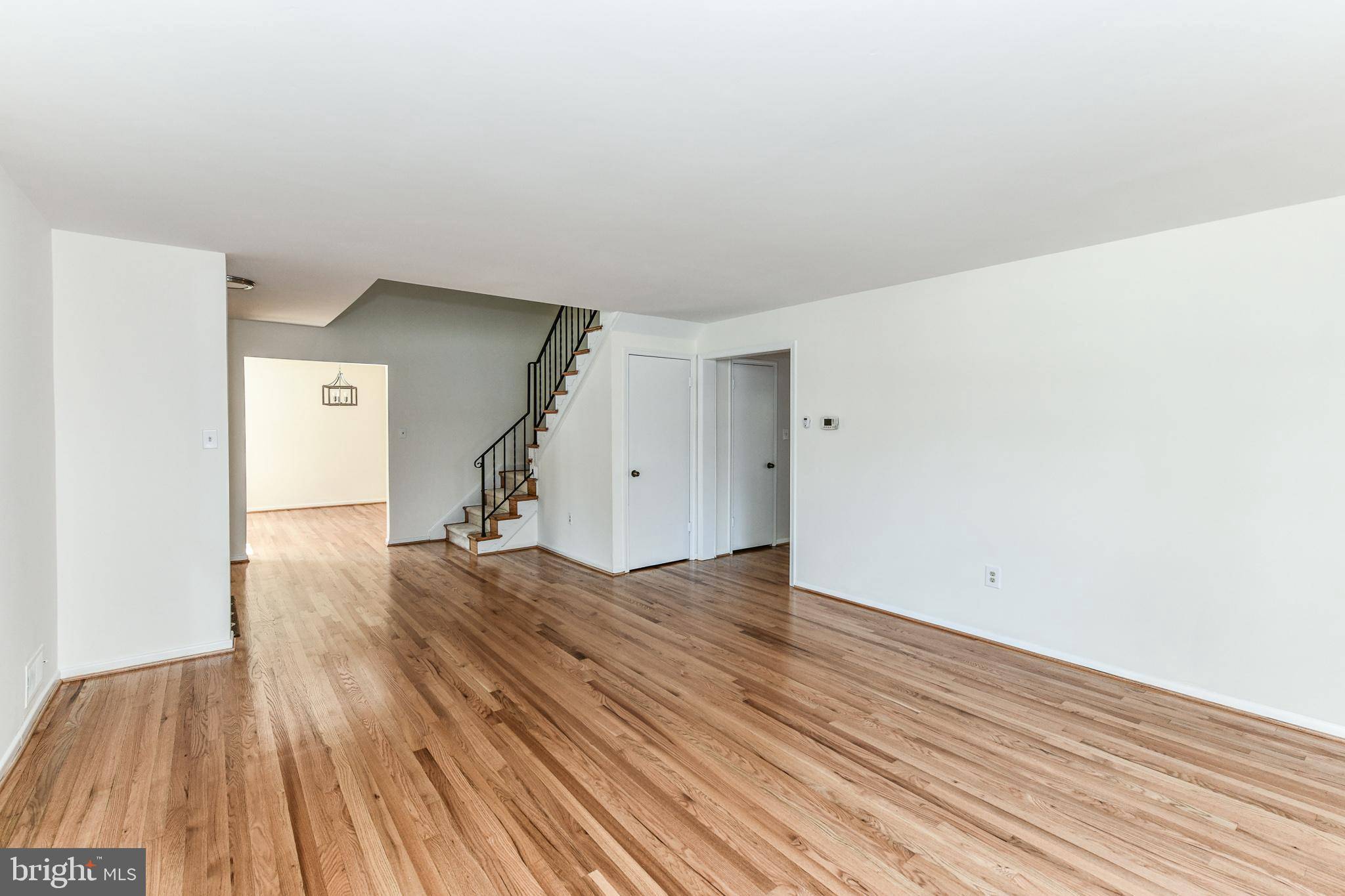 Fairfax, VA 22032,5012 SIDEBURN RD