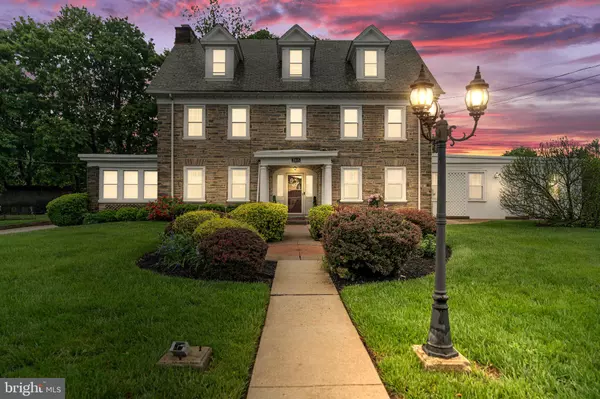 2515 GARRETT RD, Drexel Hill, PA 19026