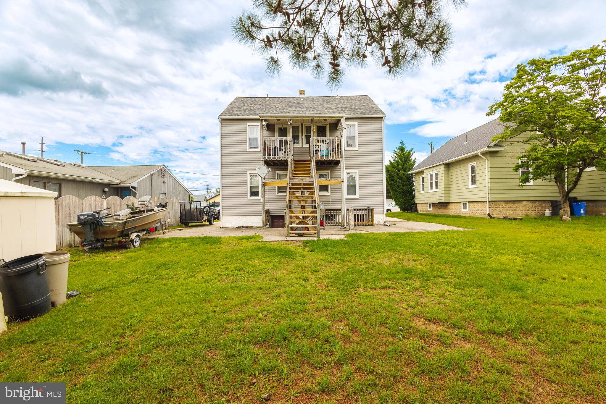 Gibbstown, NJ 08027,41-43 OAK ST
