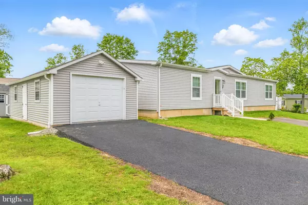 Quakertown, PA 18951,20 GOLFVIEW DR