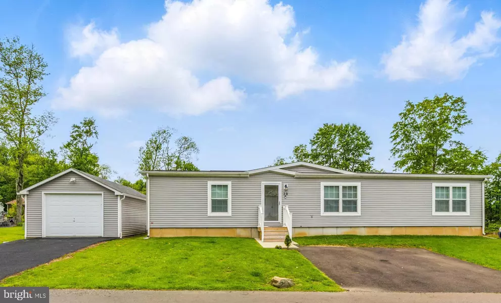 20 GOLFVIEW DR, Quakertown, PA 18951