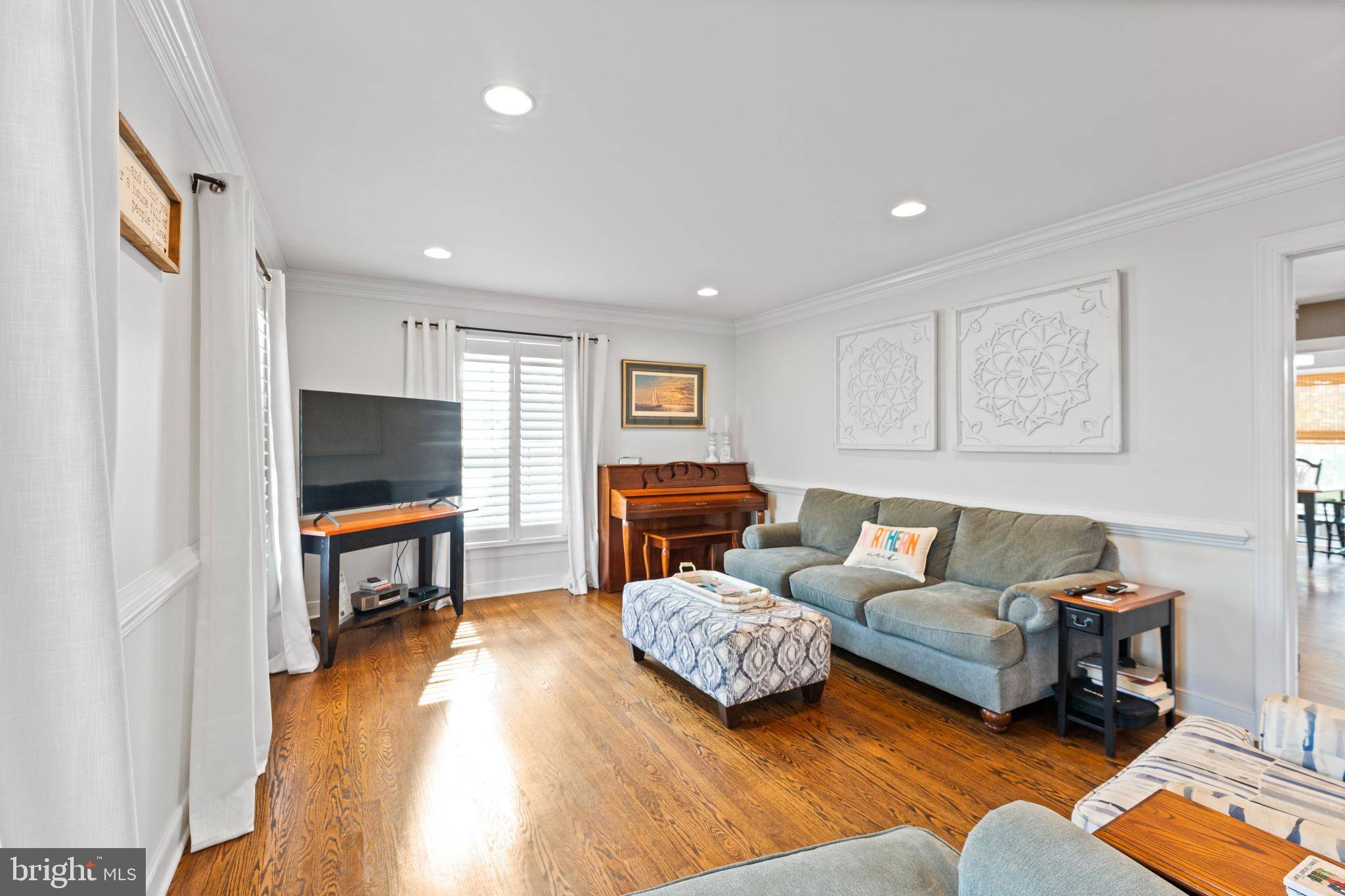 Tappahannock, VA 22560,413 BENTON PT