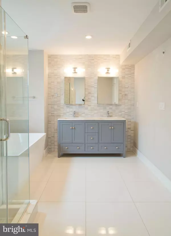 Philadelphia, PA 19130,708 N 17TH ST