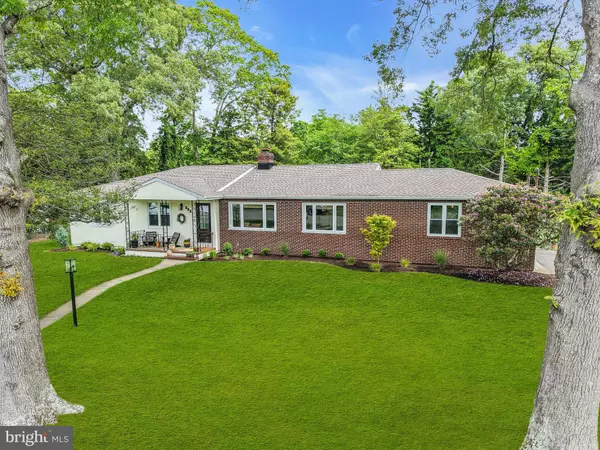 Forked River, NJ 08731,392 CONSTITUTION DR