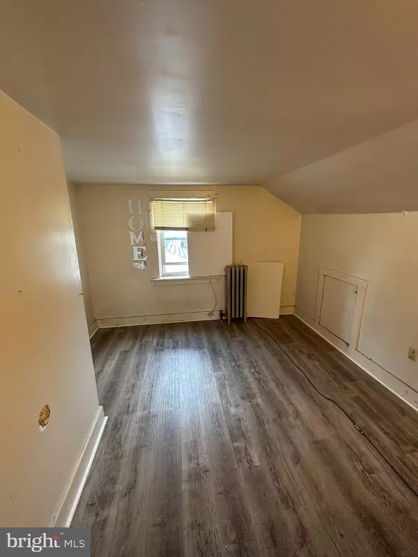 Harrisburg, PA 17104,1121 S 19TH ST