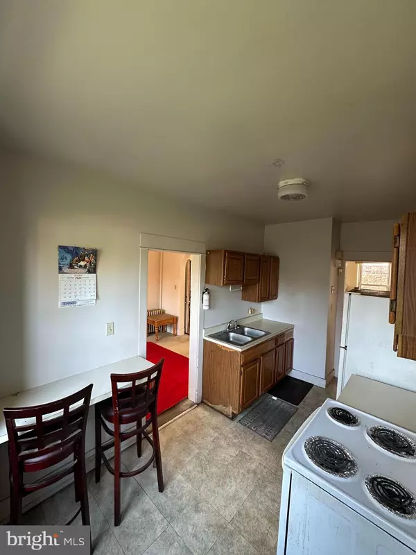 Harrisburg, PA 17104,1121 S 19TH ST