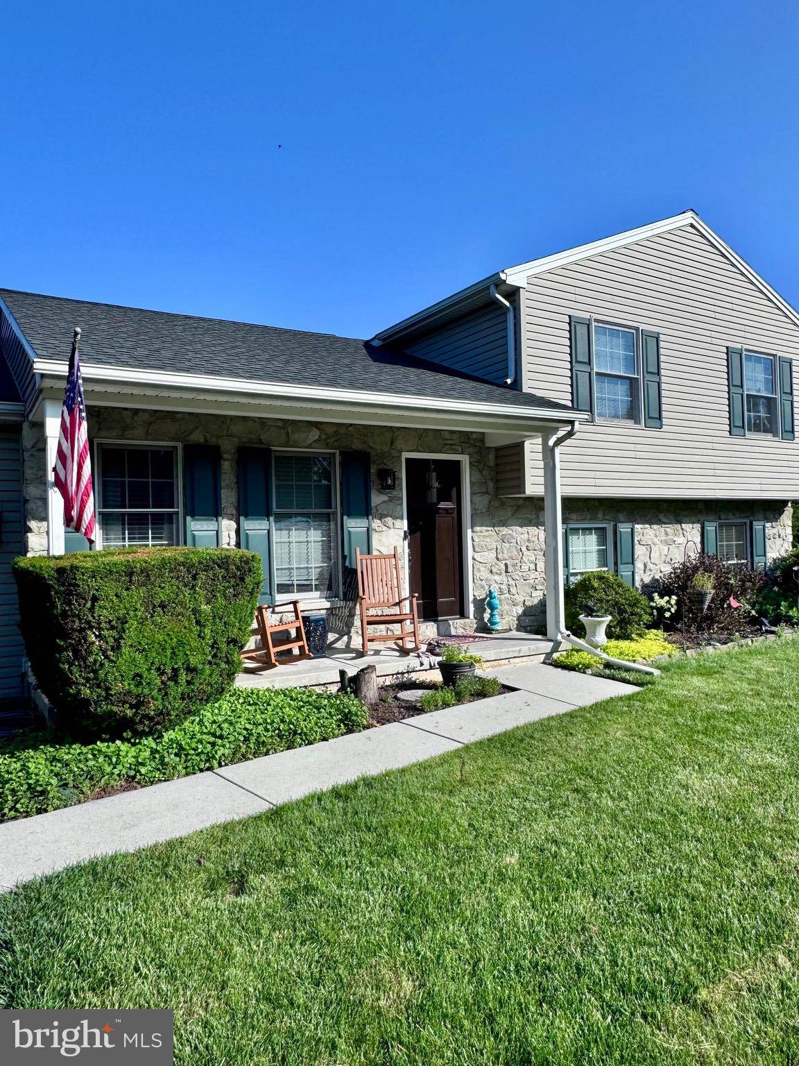 Etters, PA 17319,335 LAMP POST LN