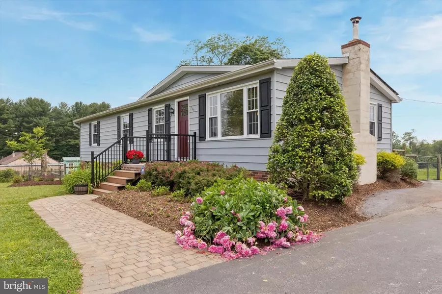 340 WILMINGTON RD, Coatesville, PA 19320