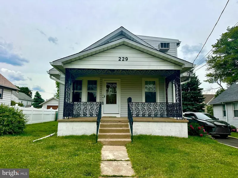 229 WARREN ST, Willow Grove, PA 19090