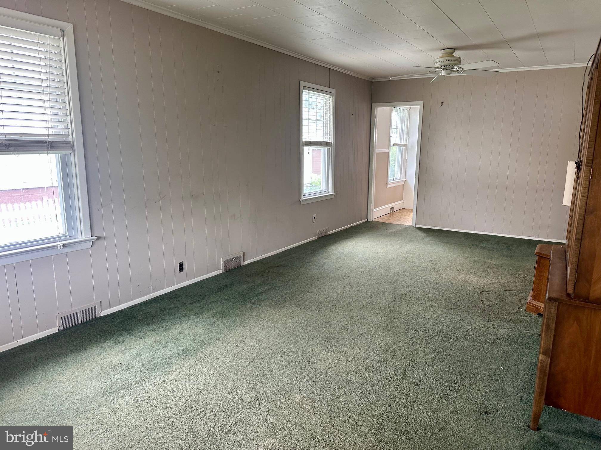 Willow Grove, PA 19090,229 WARREN ST