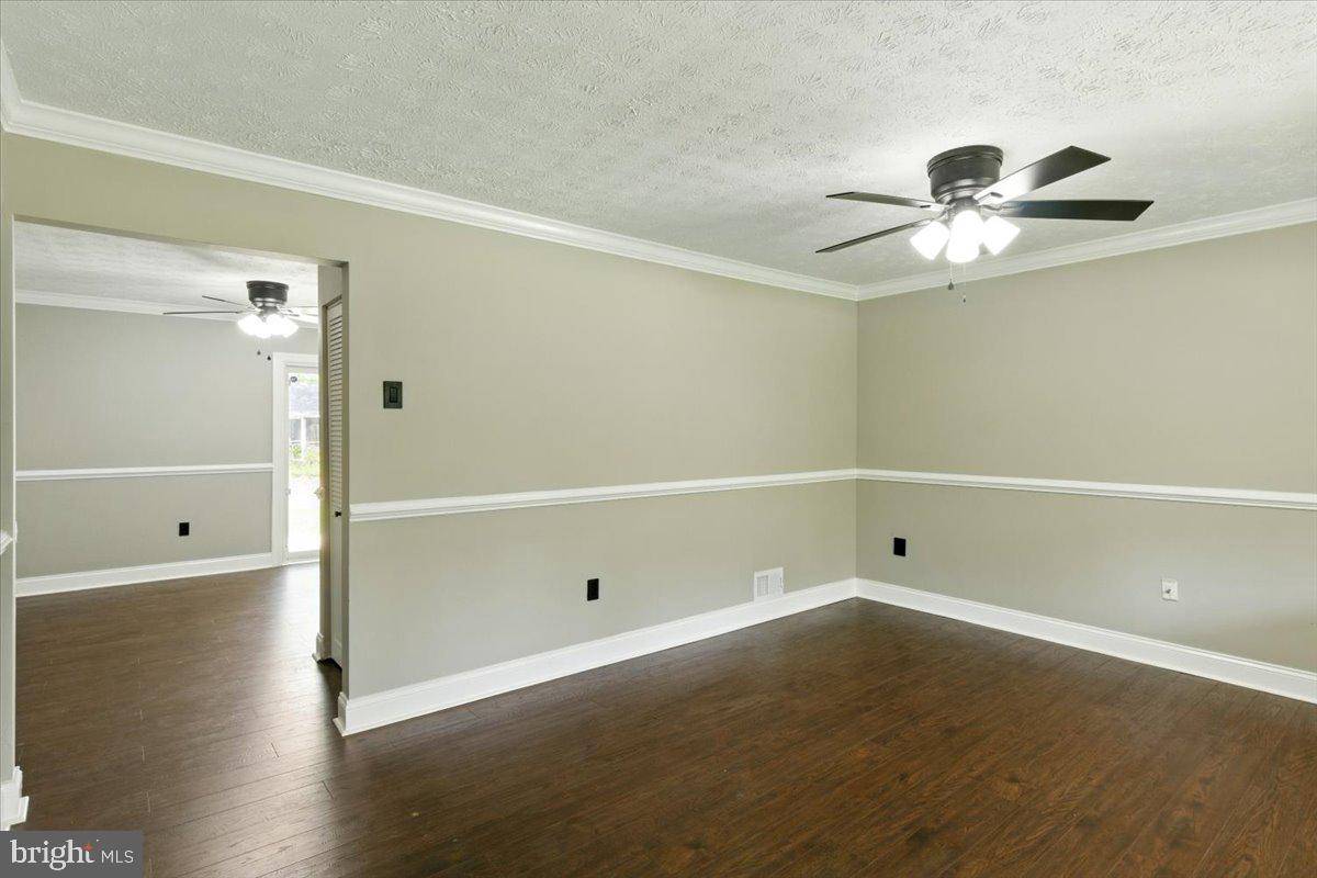 Waldorf, MD 20602,643 UNIVERSITY DR