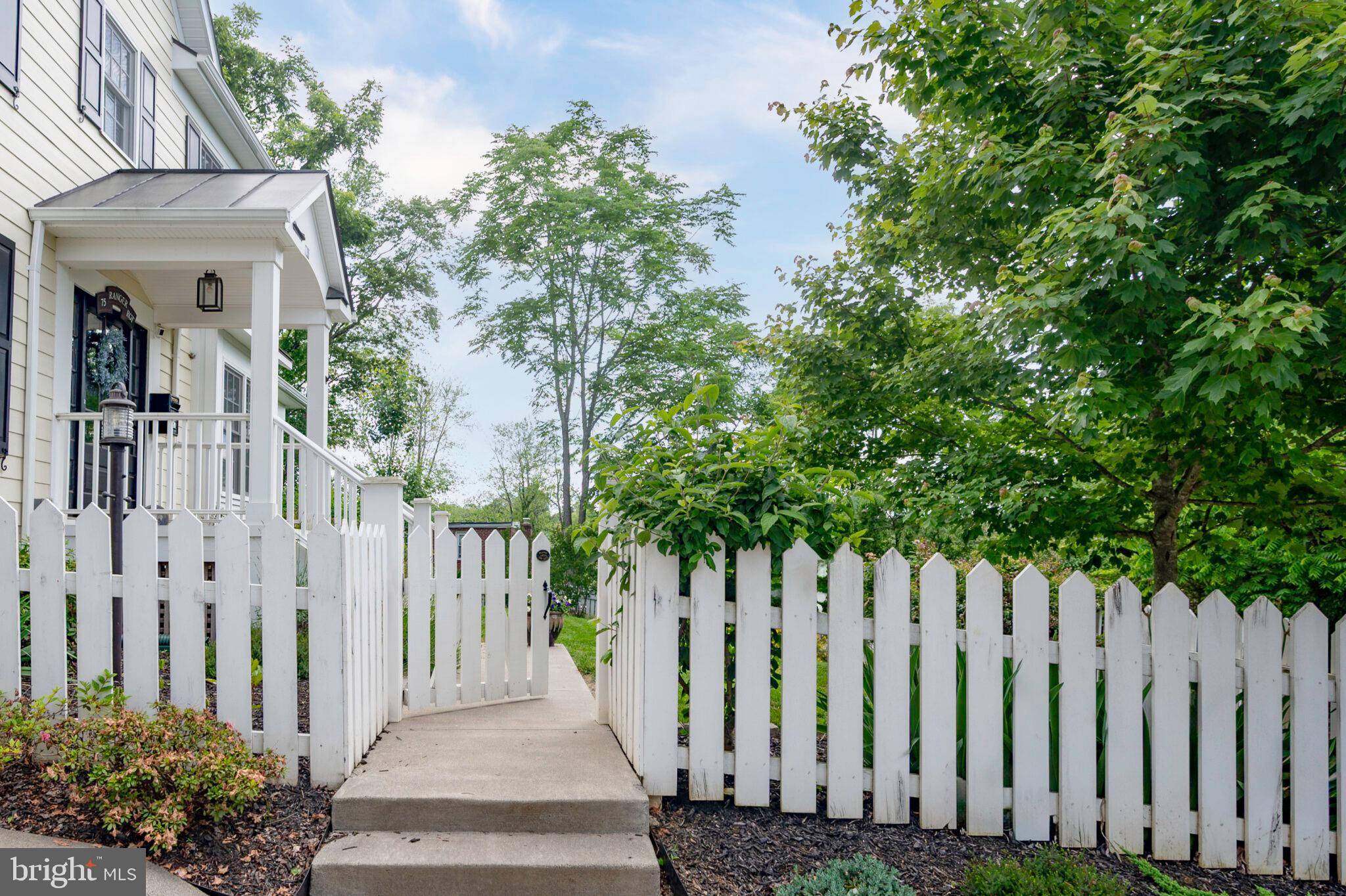 Warrenton, VA 20186,52 NORTH ST