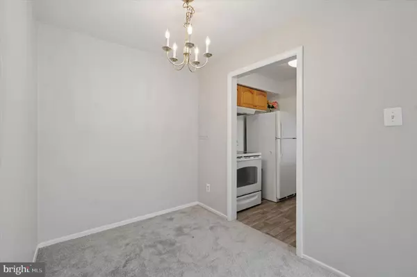 Upper Darby, PA 19082,8115 W CHESTER PIKE ##B-2