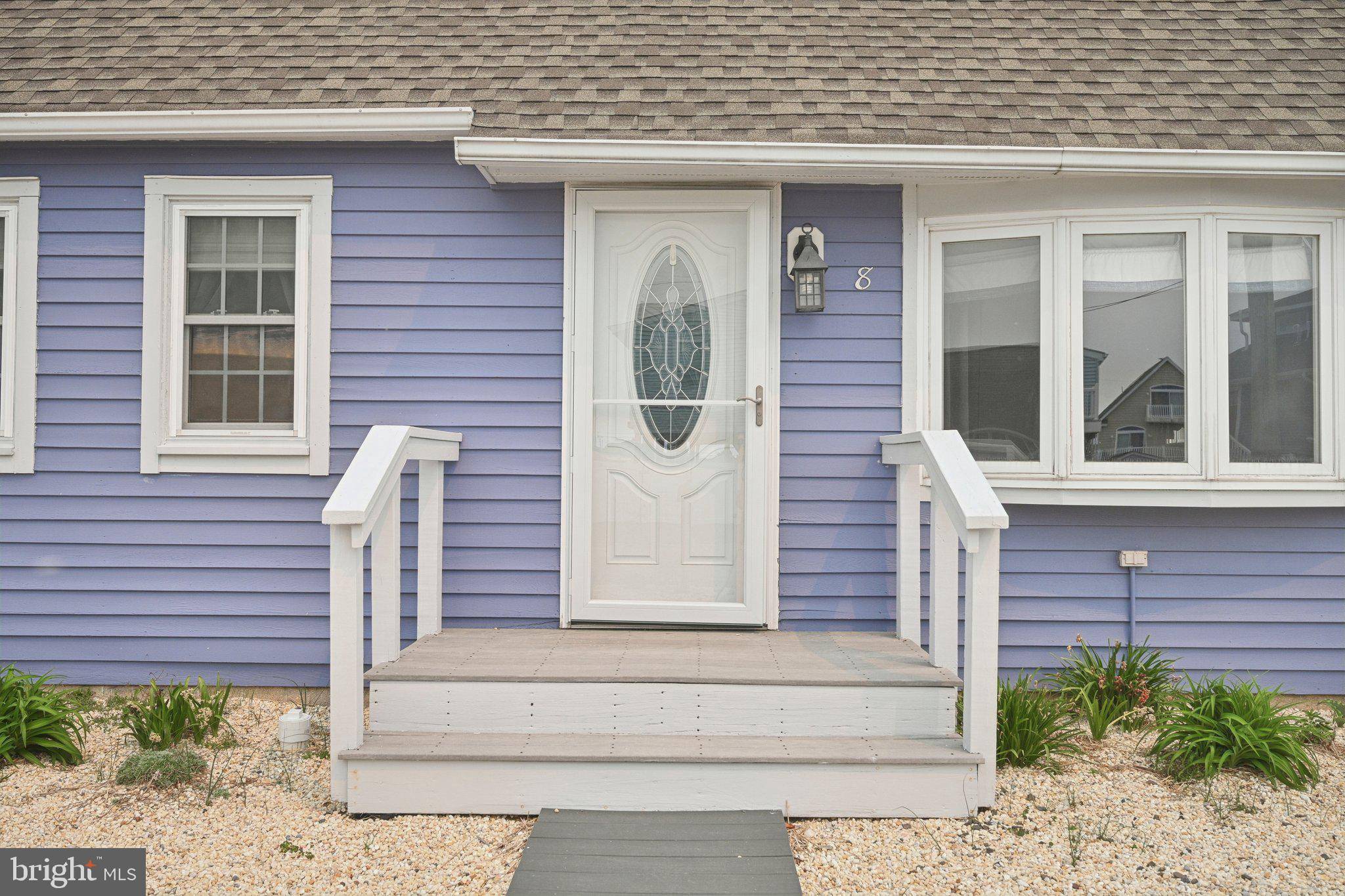Tuckerton, NJ 08087,8 W BOAT DR