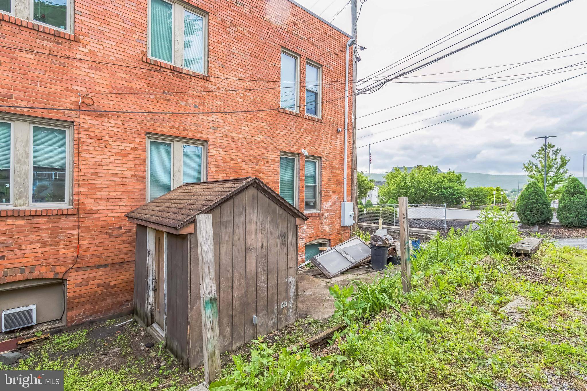 Altoona, PA 16601,1305 14TH AVE