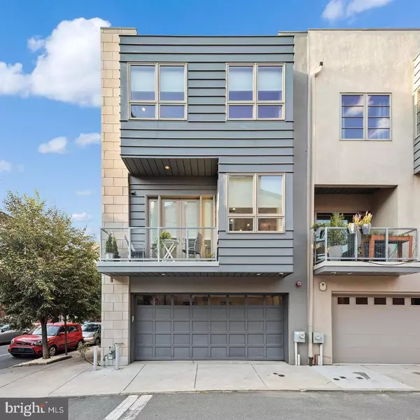 707 S 15TH ST, Philadelphia, PA 19146