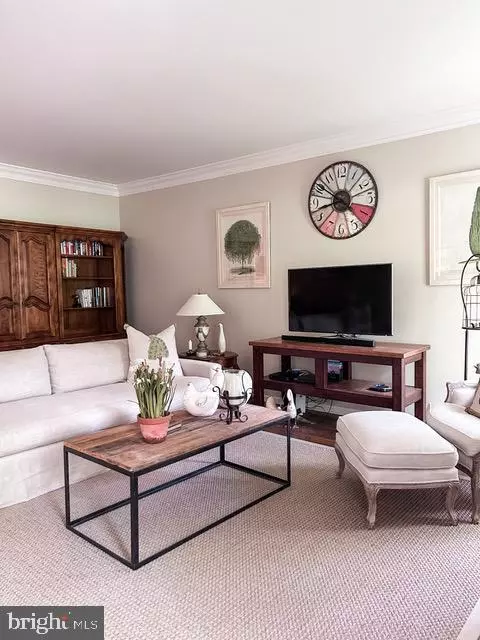 Phoenixville, PA 19460,55 FOXCROFT LN