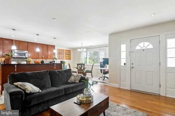 Hyattsville, MD 20783,1604 ERSKINE ST