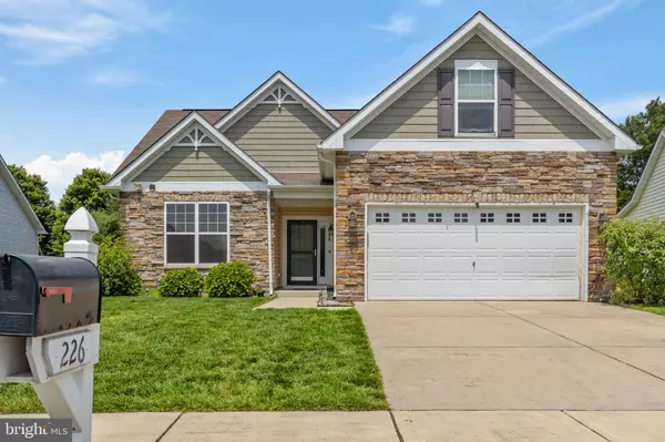 Dover, DE 19901,226 N RED HAVEN LN