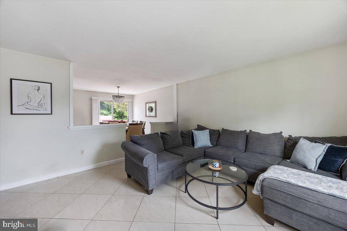 Bridgeton, NJ 08302,17 BERMUDA AVE