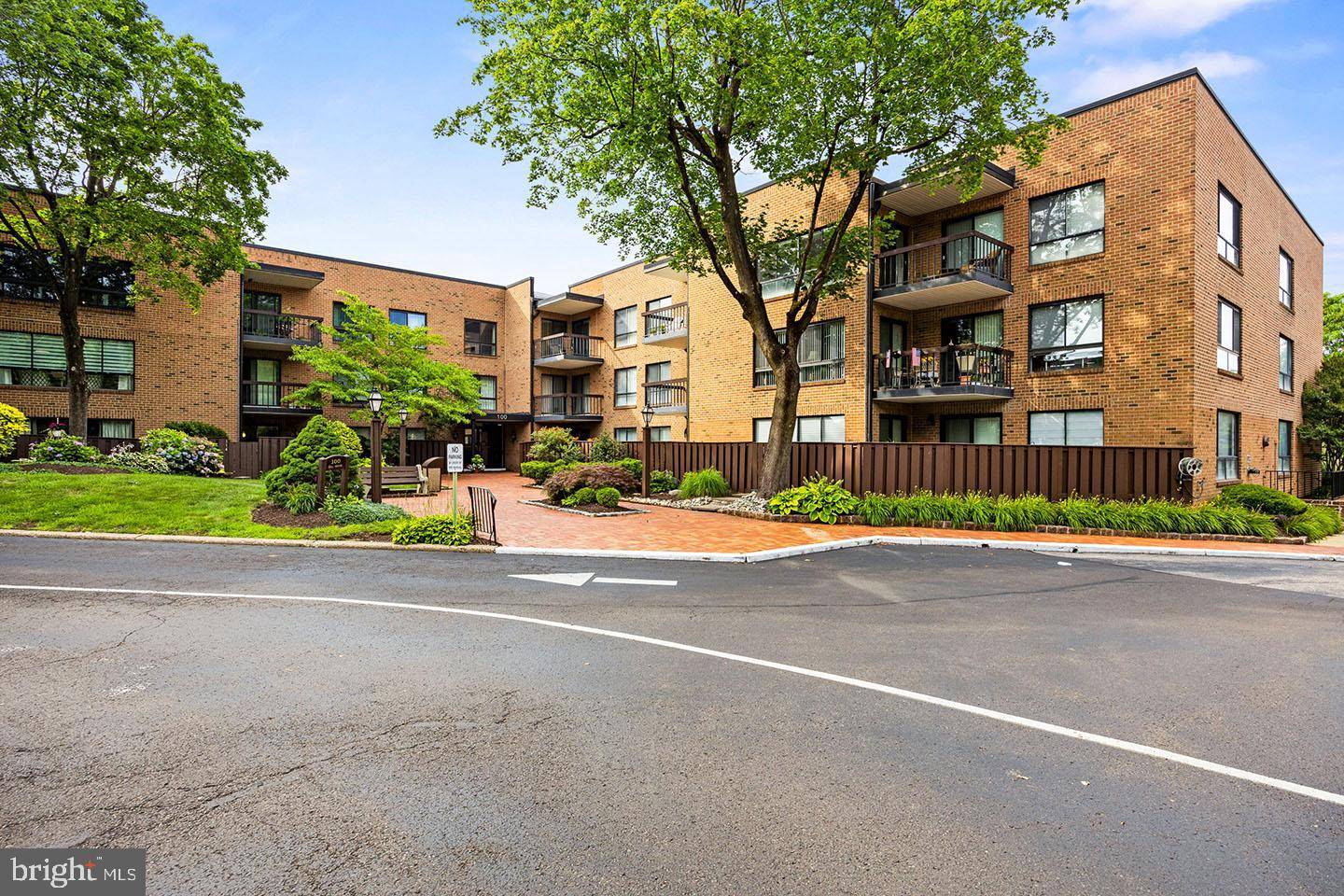 1680 HUNTINGDON PIKE #129, Huntingdon Valley, PA 19006