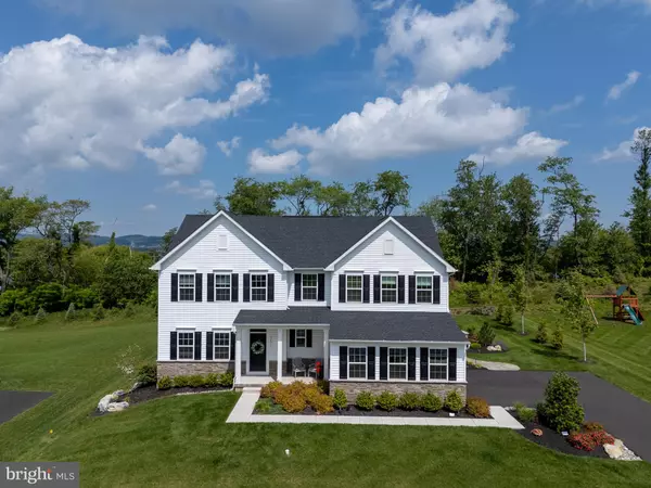 Center Valley, PA 18034,3055 HAWK VALLEY CT