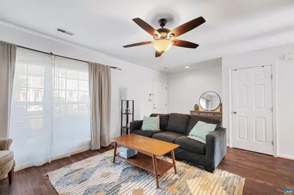Charlottesville, VA 22902,119 DANBURY CT