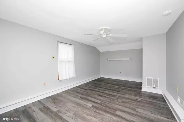 Marlton, NJ 08053,13 BRIARCLIFF RD