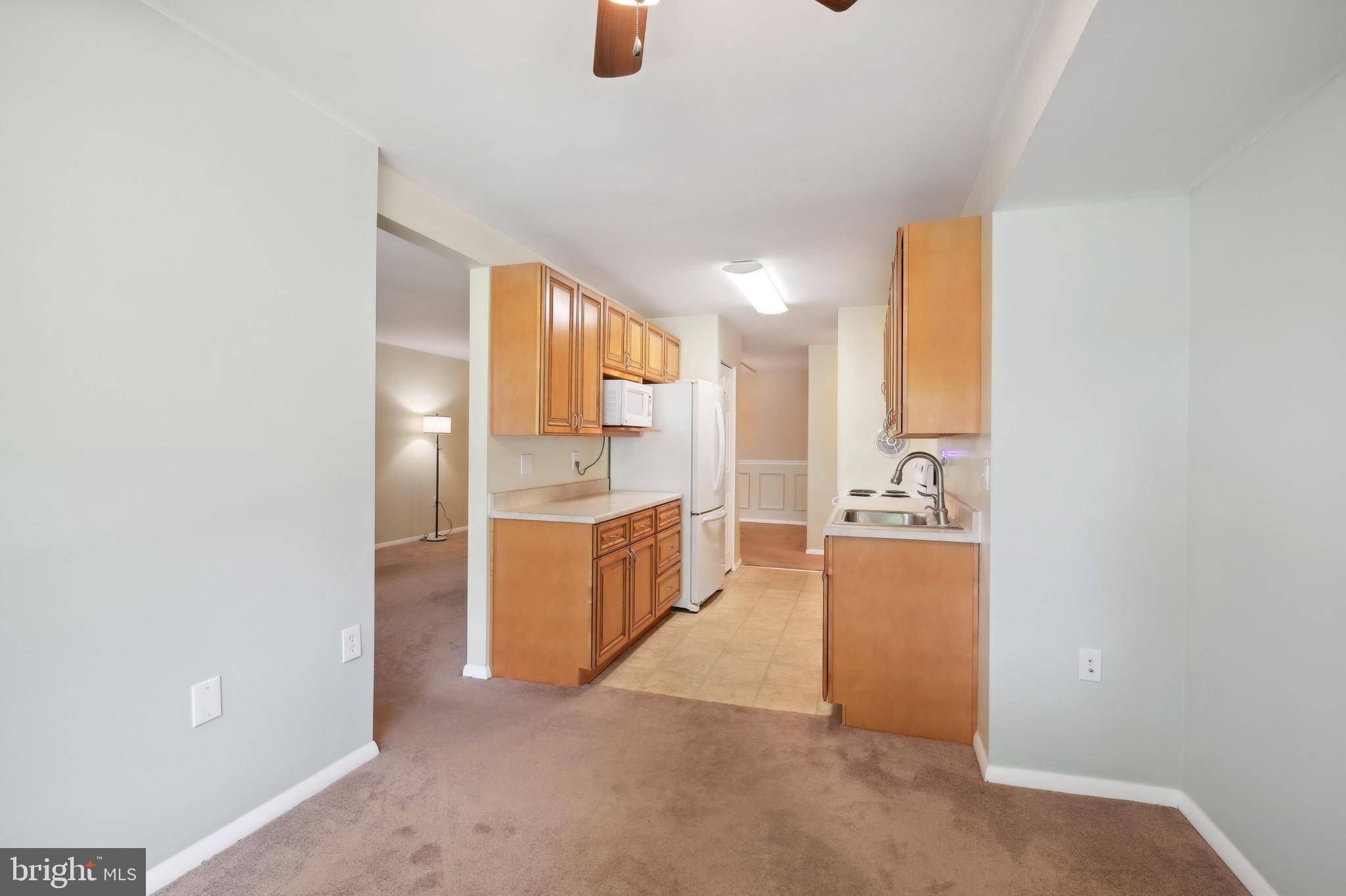 Gaithersburg, MD 20877,458 GIRARD #104 ST