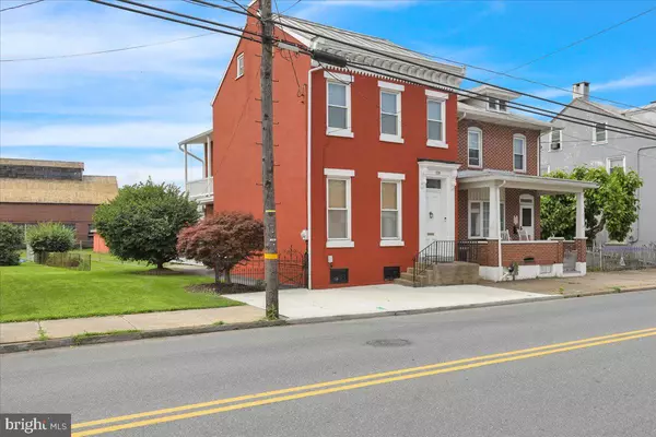 128 STATE ST, Hamburg, PA 19526