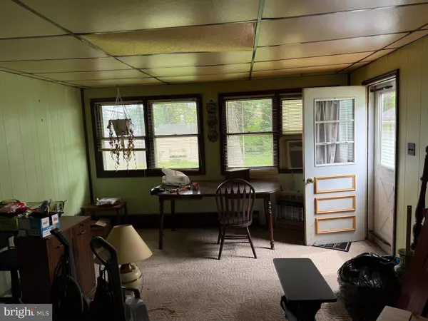 Somerdale, NJ 08083,10 N HILLTOP AVE