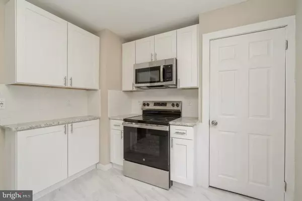 Ewing, NJ 08638,2222 SPRUCE ST