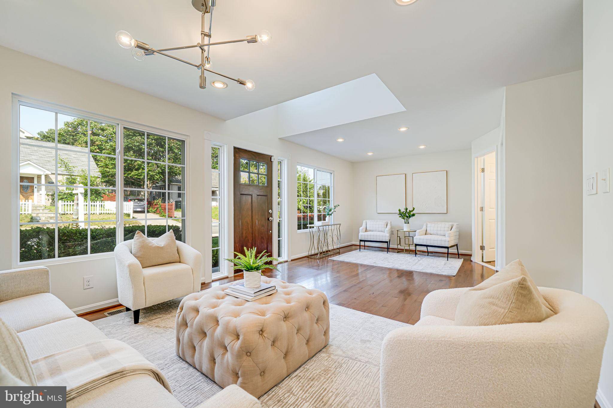 1812 N CULPEPER ST, Arlington, VA 22207