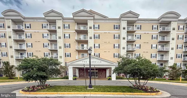 6301 EDSALL RD #224, Alexandria, VA 22312