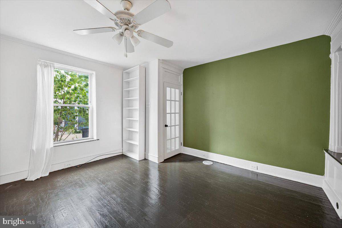 Philadelphia, PA 19148,424 DURFOR ST