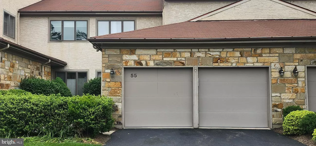 55 WOODMONT DR, Lawrenceville, NJ 08648