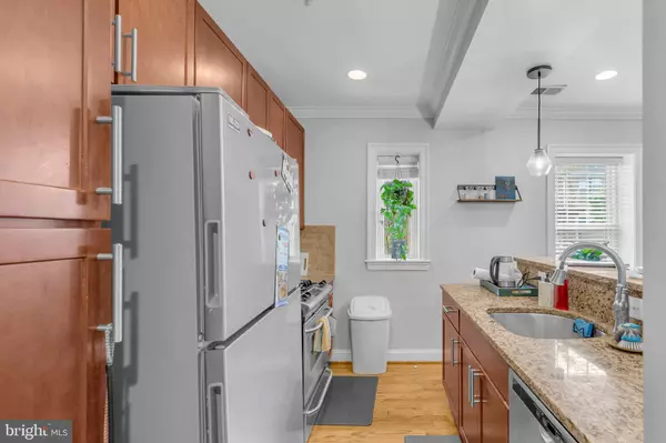 Washington, DC 20010,739 NEWTON PL NW #105